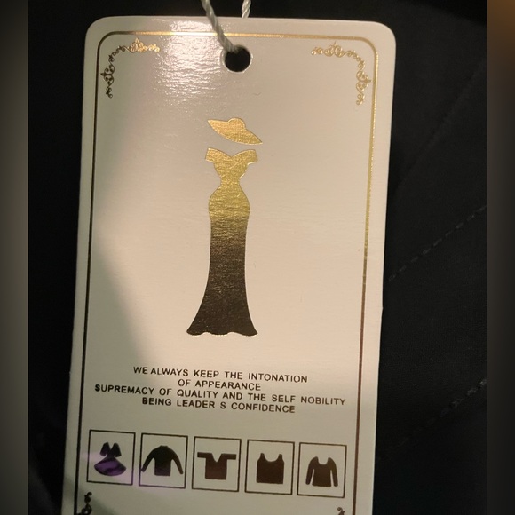 SASQUATCH FABRIX womens oversized button up shirt - Picture 6 of 6